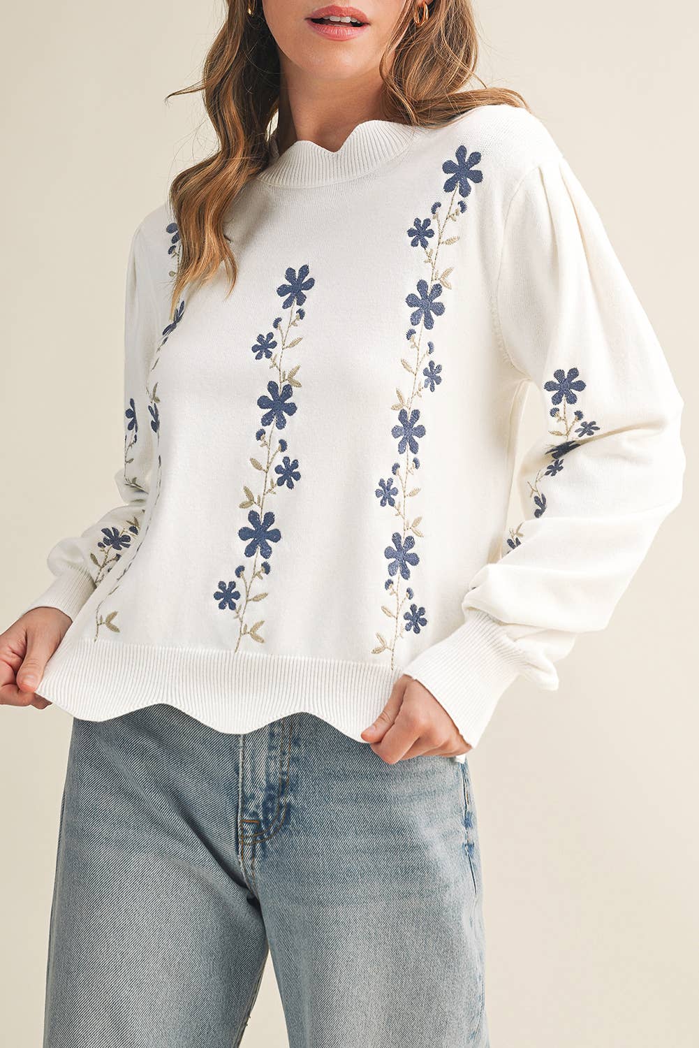 Floral Embroidered Scallop Hem Sweater | S-XL