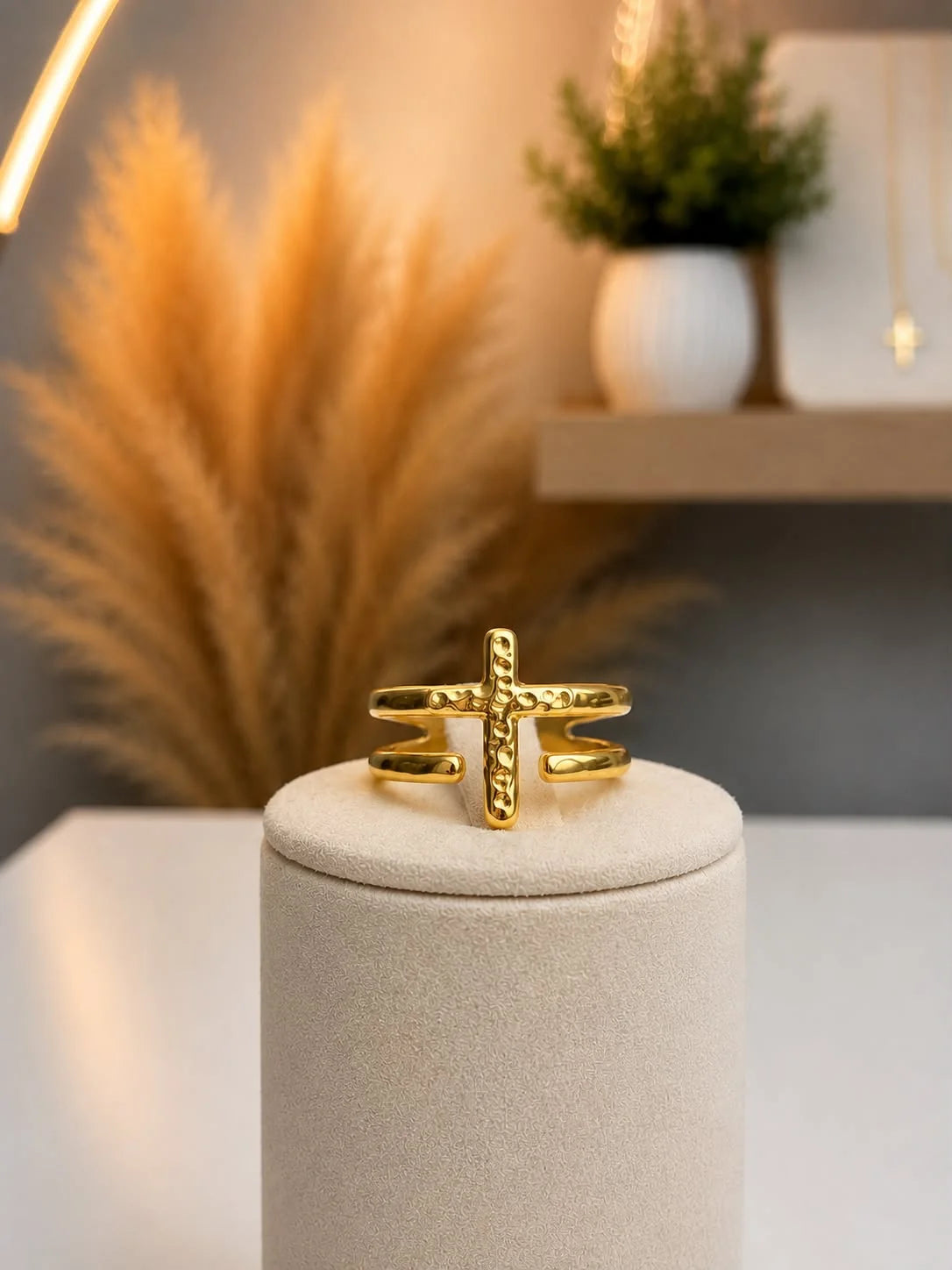 Ring Centered Cross