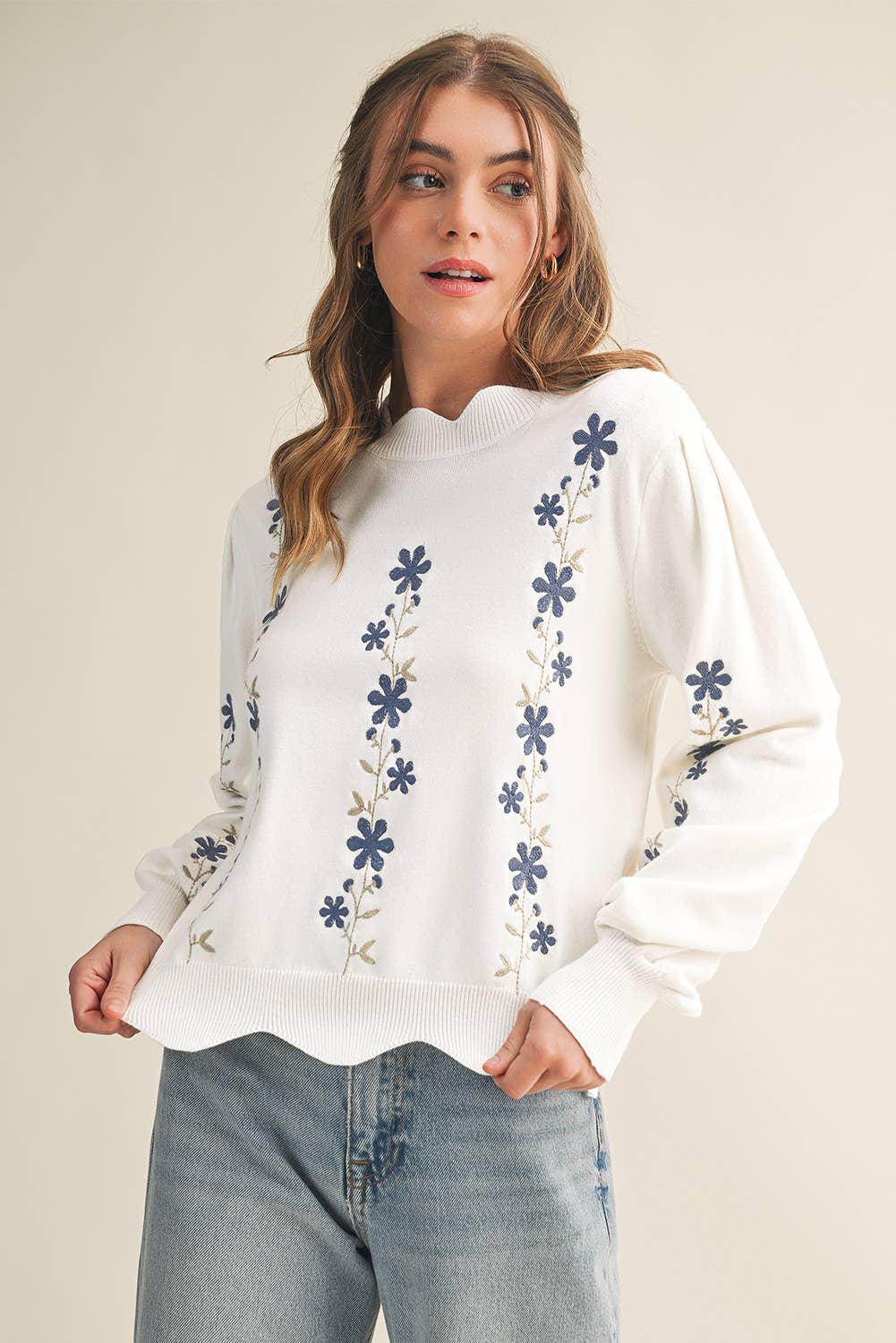 Floral Embroidered Scallop Hem Sweater | S-XL