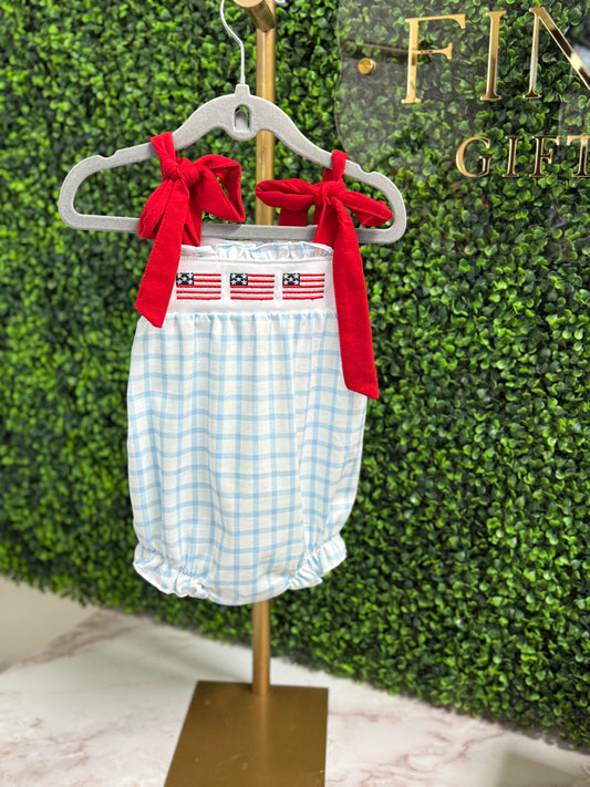 Trio Ruffle Flags Bubble