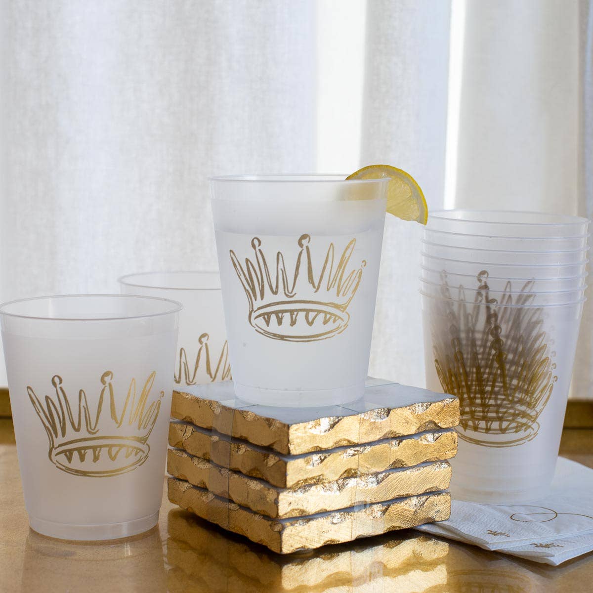 La Couronne Party Cups   Frosted/Gold   16oz   Set of 10