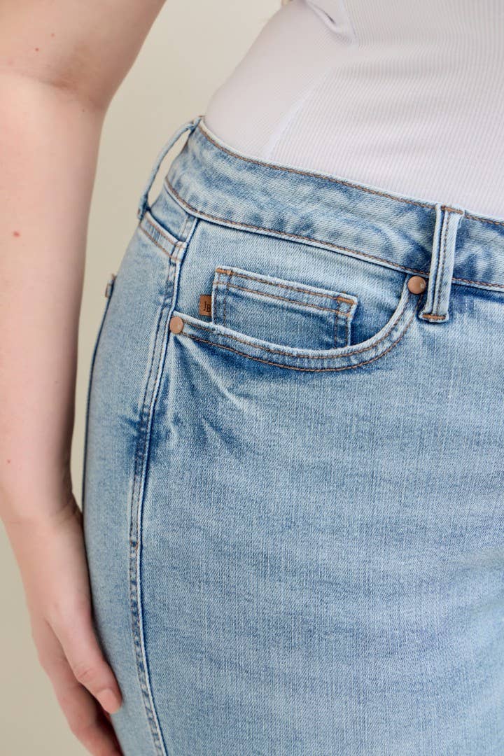 Mid Rise Tummy Control Vintage Wash Skinny- PLUS